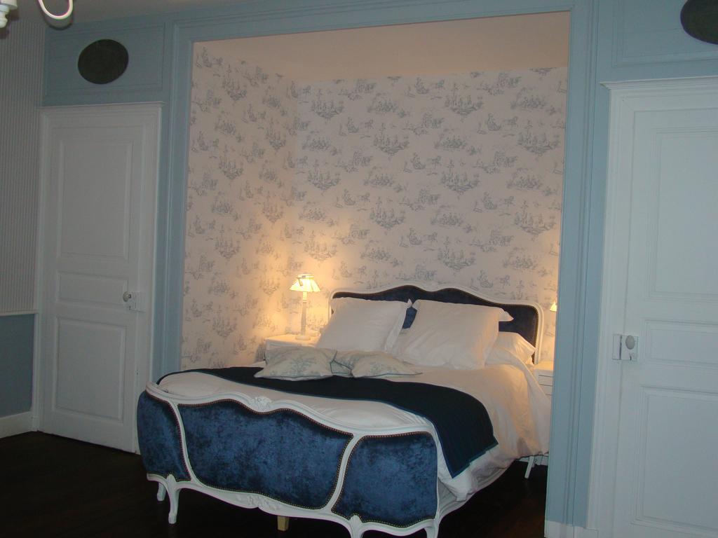 Ecot-la Combe Gentilhommiere Eaux Bleues B&B 객실 사진